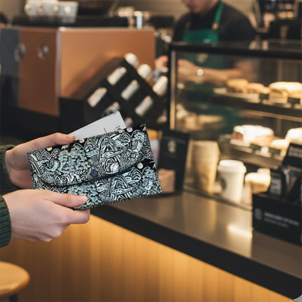 나전칠기 은빛 장생도 장지갑 - 나전칠기 화려한 느낌으로  전해지는 전통지갑