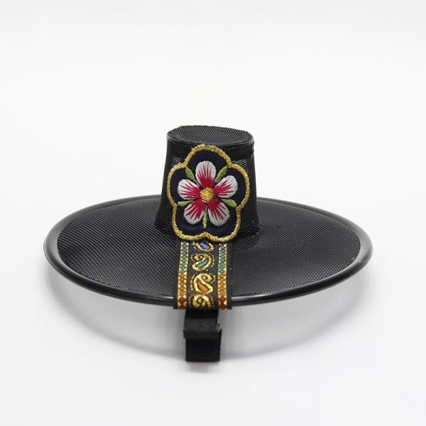 선비 갓 머리핀 - 조선시대 선비의 갓을 모티프로 한 득특한 헤어핀