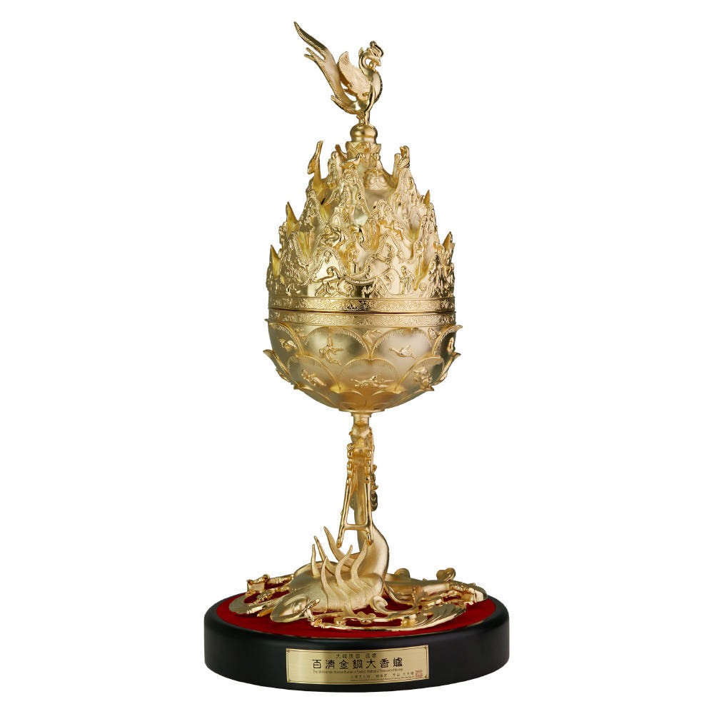 국가무형문화재 주철장의 백제금동대향로1/2 - 국보 제287호 백제 금동대향로 (百濟 金銅大香爐)1/2로 축소한 완벽한 문화재재현품 입니다.