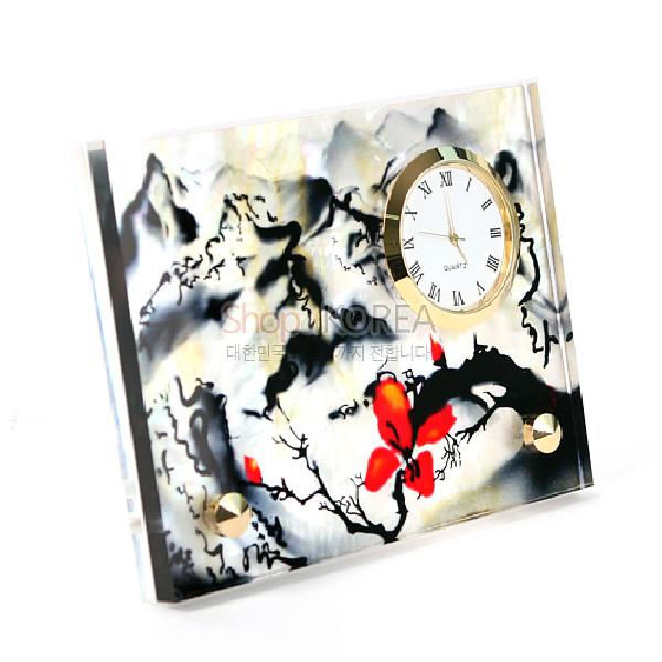 탁상용시계-산수도 - 전통무늬가 새겨진 탁상용 시계