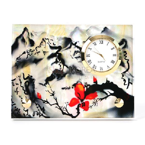 탁상용시계-산수도 - 전통무늬가 새겨진 탁상용 시계