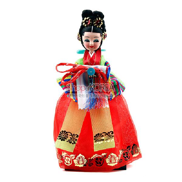 작은 한복 인형들-왕비 - 한국의 전통의복을 재현한 한복인형